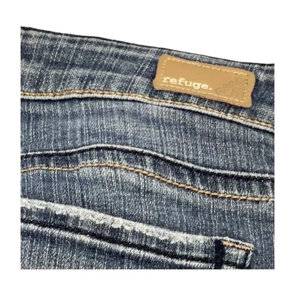 Refuge Jeans Girls 9 Blue Denim Cotton Stretch Mid-Rise Straight Leg Zip Fly - Picture 8 of 8